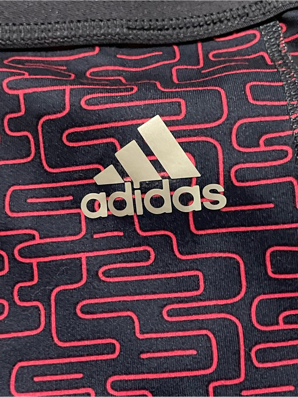 Adidas Bunale - 2
Leggings (S) & Sweatshirt (M) - Picture 8 of 16